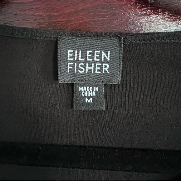 Eileen Fisher 100% Silk Long Sleeve Layering Top in Black size Medium - Picture 3 of 8